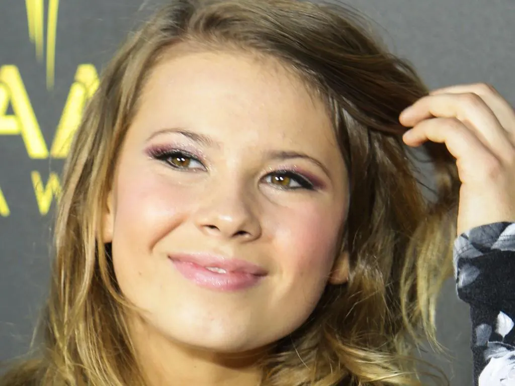 Bindi Irwin Bikini Pictures Hot Sexy Woophy