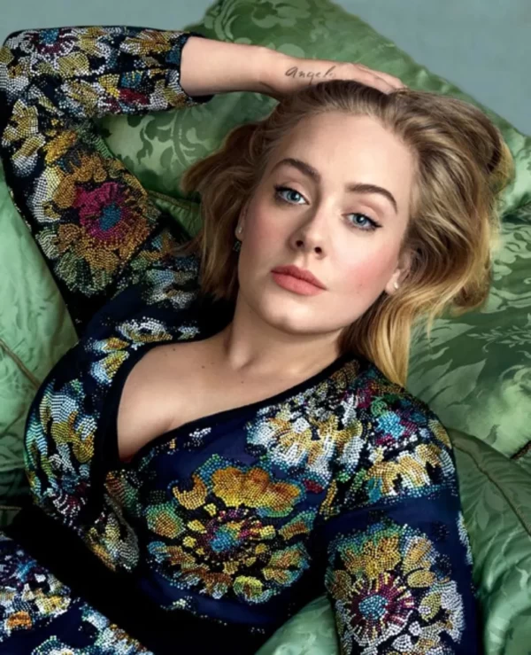 Adele-Swimsuit-Pics