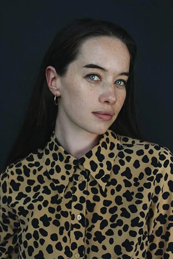 Anna-Popplewell-Hot-Images