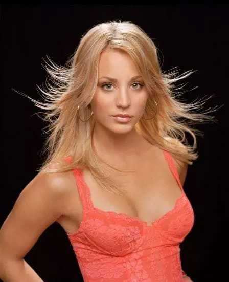 Hot-Images-of-Kaley-Cuoco