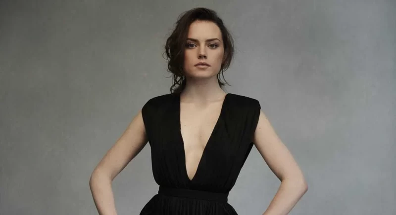 Sexy-Images-of-Daisy-Ridley