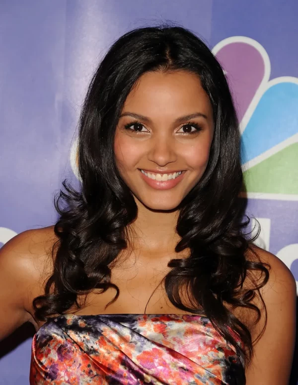 Sexy-Looks-of-Jessica-Lucas