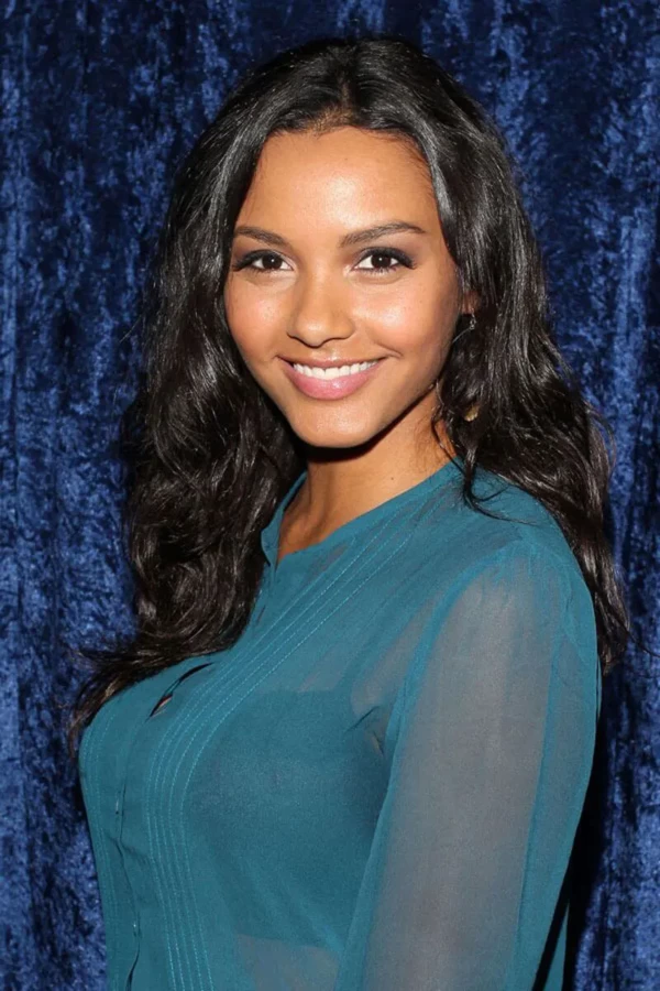 Sexy-Pictures-of-Jessica-Lucas