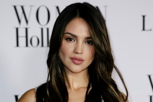 50 Eiza Gonzalez Sexy and Hot Bikini Pictures - Woophy