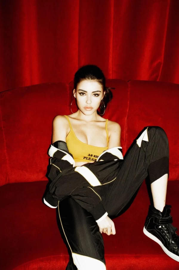 Sexy-Looks-of-Madison-Beer