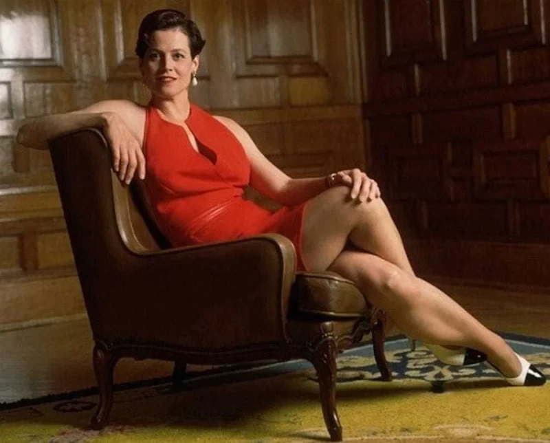 Sigourney-Weaver-Sexy-Pictures